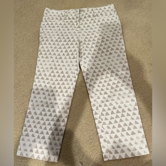 LOFT Pants - Ann Taylor LOFT Original Crop Pants Size 0.